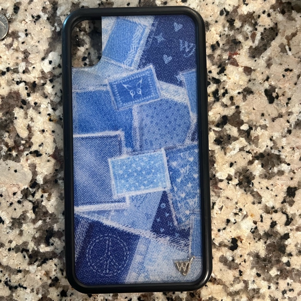 ⭐️ wildflower denim patches phone case